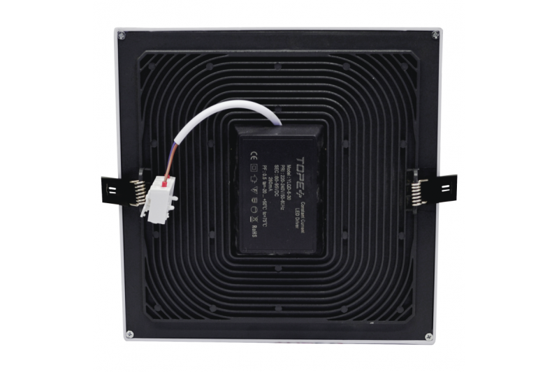 Kwadratowy wpuszczany panel LED „SPLIT” 30W-4000K 4
